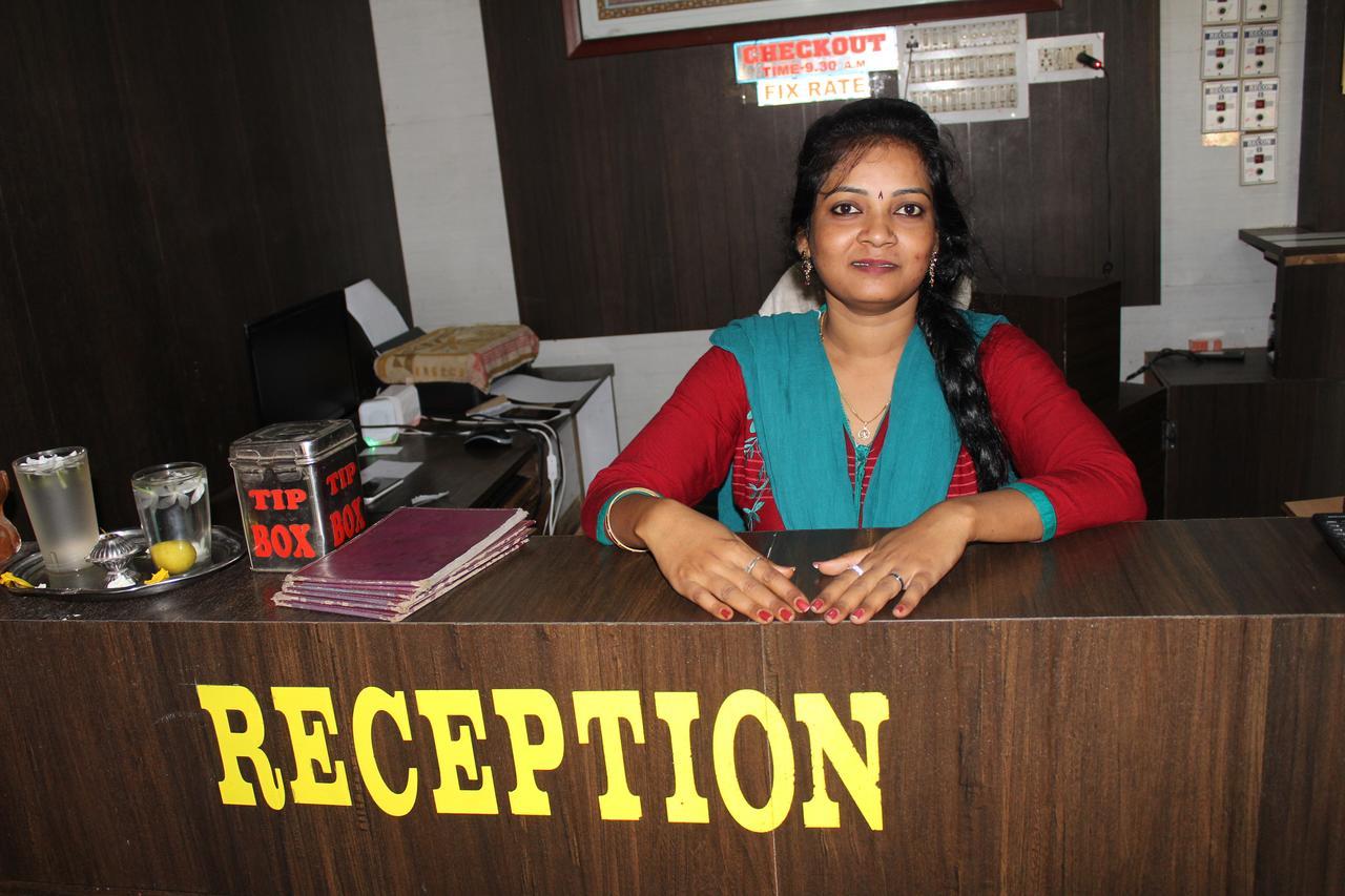Hotel Sun Plaza-Near Konark Sun Temple- Couple Friendly-Best Choice Of Travellers Eksteriør billede