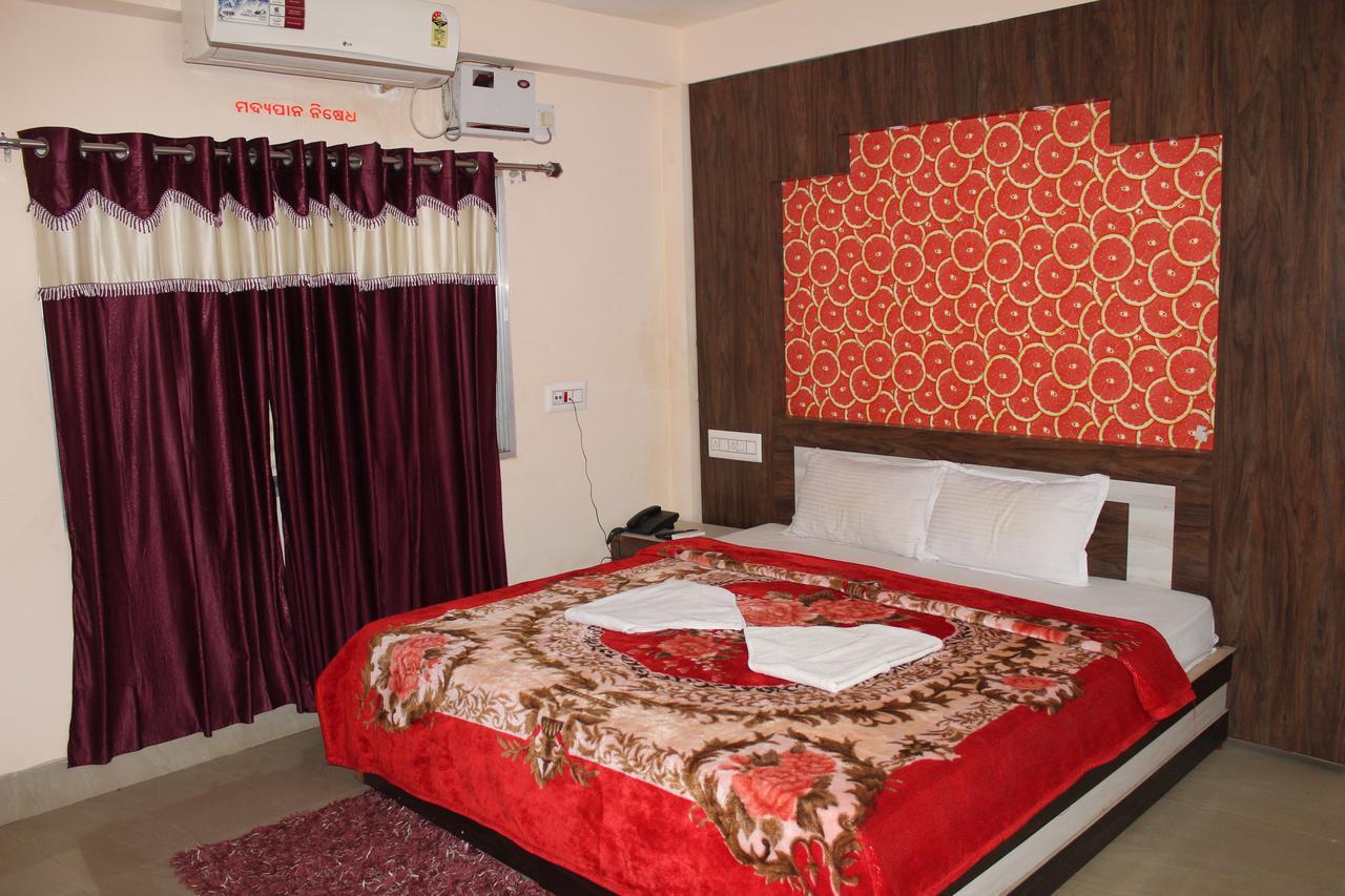 Hotel Sun Plaza-Near Konark Sun Temple- Couple Friendly-Best Choice Of Travellers Eksteriør billede